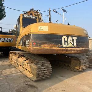 Pelle sur chenilles Caterpillar 320CL d'occasion de fabrication japonaise modèle 2015 avec moteur et boîte de vitesses Garantie de 12 mois 0 à 2000 heures - Product Image 5