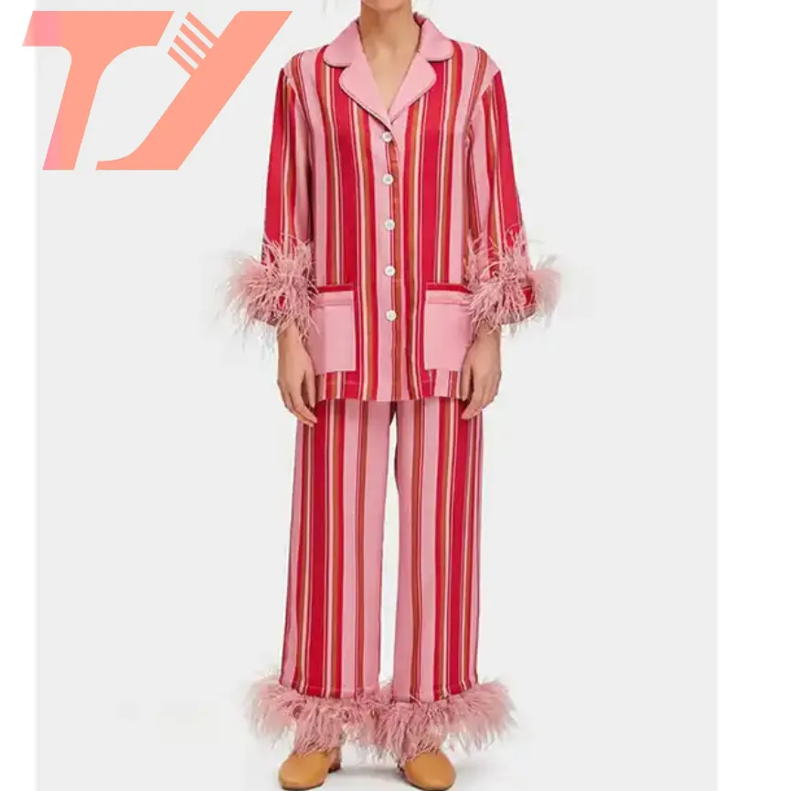 Tuoyi Đảng Pajama Với Có Thể Tháo Rời Lông Trong Màu Hồng Sọc Chất Lượng Cao Thời Trang Pajama Set Phụ Nữ