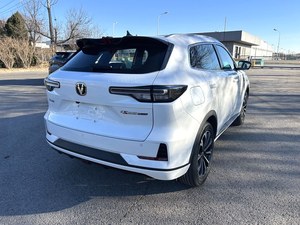 Changan CS55 PLUS PHEV Híbrido Turbo 2024, 125 km de Autonomía |   Techo Solar Panorámico para Cabina Inteligente |   E-CVT <span class=keywords><strong>Auto</strong></span> <span class=keywords><strong>Precio</strong></span> de Fábrica Gran Oferta - Product Image 4