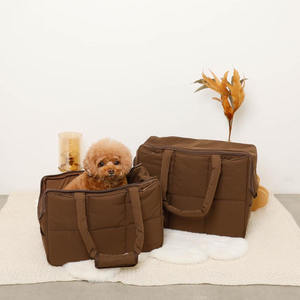 ओम लक्जरी थोक कुत्ते बिल्लियाँ वाहक कंधे के सुविधाजनक हैंडबैग पालतू जानवर यात्रा टोट पालतू फोल्डेबल बिल्ली वाहक बैग - Product Image 6