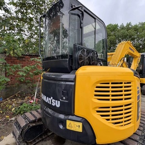 Mini-excavatrice sur chenilles d'occasion Komatsu PC40MR, 4 tonnes, fabriquée au Japon, pour chantier de construction, avec godet de 0,16 m³ et puissance de 29,4 kW. - Product Image 5