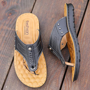 Tongs en cuir personnalisées avec logo Tongs Pantoufles Chaussures Sandales d'extérieur Tongs décontractées pour hommes - Product Image 4