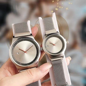 Reloj de Cuarzo de Lujo de Marca Superior para Hombre y Mujer, Reloj de Pulsera Casual de Moda para Parejas, Montres Femme, Caja de Aleación, Esfera de Cristal, Hangzhou - Product Image 1