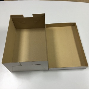 กล่องใส่คัพเค้กแบบใสทรงยาว กล่องแพ็คเกจร้านเบเกอรี่ กล่องขนมอบแบบ OEM - Product Image 3