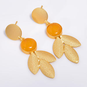 Boucles d'oreilles en laiton plaqué or 14k Fashion pierres précieuses fabricant de bijoux pierres précieuses en laiton fait à la main fournisseur de bijoux en laiton personnalisé - Product Image 5