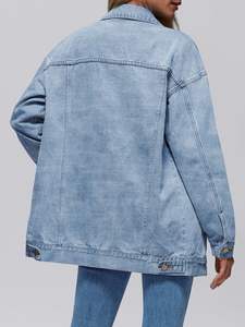 Veste en jean décontractée surdimensionnée pour femme, à simple boutonnage, classique, en denim avec détails logo, coupe ample, style boyfriend - Product Image 5