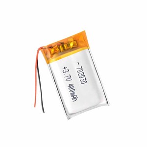 Toptan lityum iyon batarya hücre 702030 <span class=keywords><strong>702040</strong></span> 300mah 400mAh 500mah 3.7V küçük lityum polimer pil 1.48Wh <span class=keywords><strong>Lipo</strong></span> pil - Product Image 1