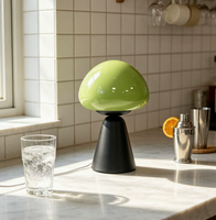 Lámpara de Mesa LED Portátil Moderna y Ecológica con Interruptor, Cuerpo de Aluminio, Luz de Lectura para Dormitorio