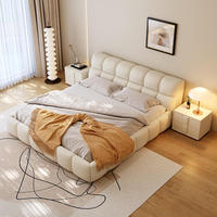 Lit double moderne et simple en tissu crème YISI avec cadre en bois de pin, rangement haute boîte, design moelleux, hauteur réglable, autres caractéristiques