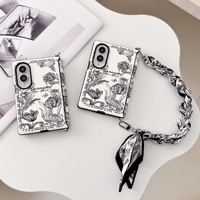 Étui de protection antichoc en PC noir à motif floral avec boucle latérale pour téléphones mobiles Z Fold8/ZFLIP7/6/5/4, style Ins