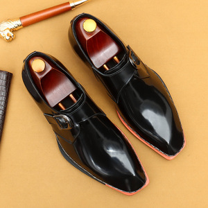 รองเท้าหนังแท้สีดำแบบ Monk Strap สำหรับผู้ชาย หัวเหลี่ยม ปิดด้วยหัวเข็มขัด พื้นยาง เหมาะสำหรับใส่ทำงานทุกฤดู ขายส่ง - Product Image 2