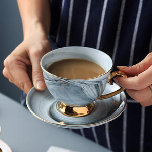 Nordic Simple Marble Céramique Thé Rouge <span class=keywords><strong>Tasse</strong></span> et Soucoupe Ensemble Vaisselle Élégante pour Café et Thé - Product Image 2