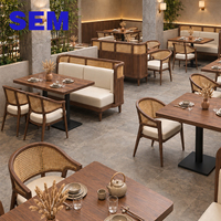 Canapé de restaurant de style sud-est asiatique SEM, ensemble table et chaises en rotin et bois massif pour café et restaurant, vente en gros