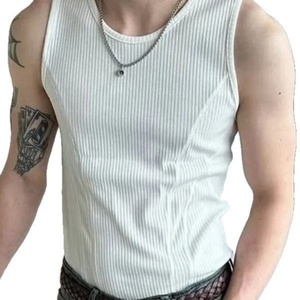 เสื้อกล้ามออกกำลังกายผู้ชายแบบเรียบง่ายสำหรับฤดูร้อน ออกแบบใหม่ ขายส่ง รับทำโลโก้ตามสั่ง - Product Image 1