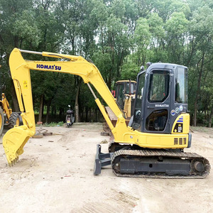 Excavatrice Komatsu d'occasion PC55MR Mini pelle sur chenilles Komatsu PC55 Pc56 avec pouce hydraulique à vendre - Product Image 1