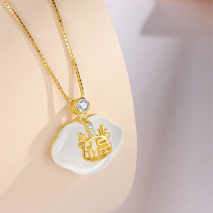 Collana ALICE in Argento Sterling S925 con Pendente in Giada Hetian di Alta Qualità - Product Image 2