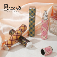 Atomiseur de parfum en verre et cuir à motif écossais de 10 ml, rechargeable par le bas, flacon vaporisateur de parfum portable pour voyage, vente en gros