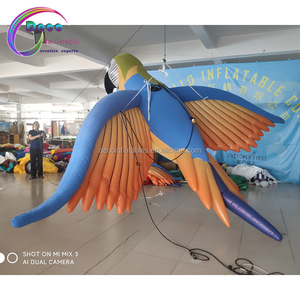 Guacamay Inflable Gigante con Luz LED, Loro Verde Inflable, Marioneta de Pájaro Volador - Product Image 4