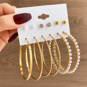 Nuevos Aretes de Aro con Perlas y Corazones, Chapados en Oro, con Mariposas, para Mujer, Venta al por Mayor de Joyería - Product Image 4