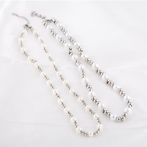 สร้อยคอประดับมุกเทียมสแตนเลส 6 มม. 8 มม. โซ่ลูกปัดทรงกลมสำหรับผู้ชายผู้หญิงสไตล์มินิมอลสร้อยคอคลาวิเคิล - Product Image 1