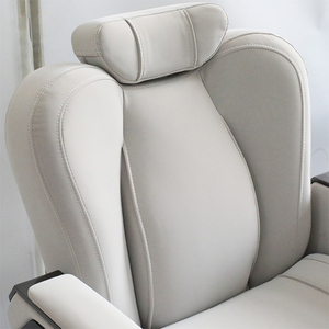 Salon de coiffure de beauté moderne Takara Belmont Chaise de coiffeur électrique inclinable blanche - Product Image 5