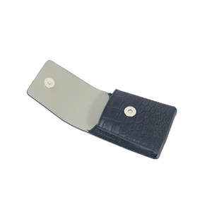 Estuche creativo personalizado para cigarrillos de cuero, caja minimalista para guardar cigarrillos con cierre a presión, protector de cigarrillos con textura de cocodrilo - Product Image 5