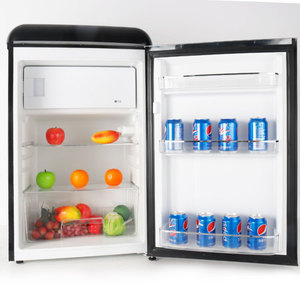 BC135VX Mini Refrigerador de Una Puerta, el Más Vendido y de Primera Calidad, Refrigerador Retro - Product Image 4