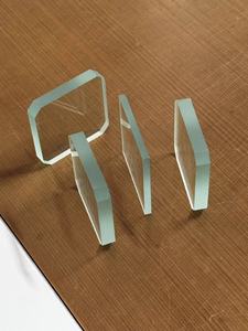 Machine de découpe et de fendage de <span class=keywords><strong>verre</strong></span> à laser haute vitesse, découpeuse de <span class=keywords><strong>verre</strong></span> laser infrarouge picoseconde - Product Image 4