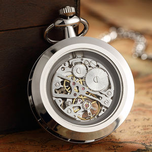 <span class=keywords><strong>Montre</strong></span> de poche mécanique squelette steampunk <span class=keywords><strong>argent</strong></span>ée <span class=keywords><strong>à</strong></span> cadran ouvert pour <span class=keywords><strong>homme</strong></span> avec chaîne – Le cadeau idéal - Product Image 2