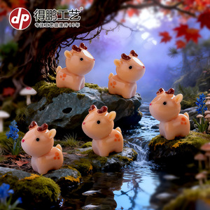 งานฝีมือเรซิ่นรูปกวางขนาดเล็ก ของตกแต่งบ้านรูปสัตว์ ของประดับตกแต่งโต๊ะทำงาน งานศิลปะสร้างสรรค์ - Product Image 2