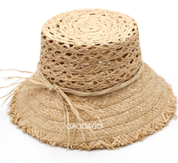D verano nuevo transpirable hecho a mano moda rafia paja personalizado cubo sombrero para mujer Cloche sombrero