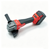 Kit combiné d'outils Milwaukee Fuel, 8 outils électriques avec batteries, chargeur et sac de transport