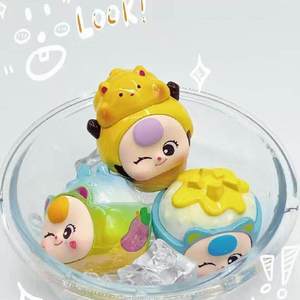 Figurines mignonnes de la série Baby Three Little Glutton 3ème génération, boîte mystère, parfaites pour la décoration de bureau ou comme cadeaux - Product Image 5