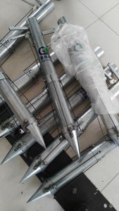 Cấy ghép để trồng hạt lớn trong các lỗ riêng lẻ và bón phân - Product Image 4