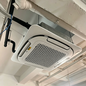 Aire Acondicionado de Techo Tipo Cassette de 4.0kW, 13640 BTU, Refrigeración, Control Remoto, Funcionamiento Silencioso, Uso Doméstico y Hotelero, Ahorro de Energía - Product Image 4