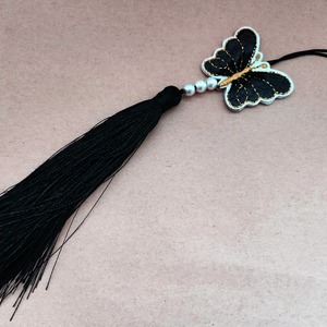 Colgante para Bolso, Norigae Tradicional Coreano con Colgante de Mariposa y Borla de Seda Bordada, Perfecto para Bolsos y Llaveros, Coreano - Product Image 2