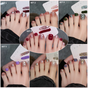 ชุดทำเล็บสีสันสดใสสำหรับฤดูใบไม้ผลิและฤดูร้อน ดีไซน์เล็บเท้าแบบแฟลช สำหรับการเพ้นท์เล็บแบบมีเอกลักษณ์ด้วยเล็บปลอม - Product Image 3