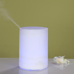 เครื่องกระจายกลิ่นหอมแบบพกพา ความจุ 600 มล. พร้อมไฟกลางคืน สำหรับบ้านและห้องนอน - Product Image 3