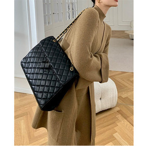 Venta al por mayor de prendas de punto de cuello alto abrigo largo y pantalón de las mujeres suéter conjuntos de moda gruesa elegante de punto de tres piezas traje de las mujeres - Product Image 3