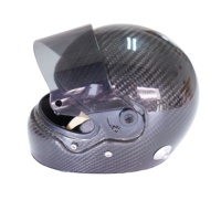Casque intégral en fibre de carbone résistant aux impacts de nouvelle génération avec design aérodynamique pour la course professionnelle et l'utilisation sur circuit