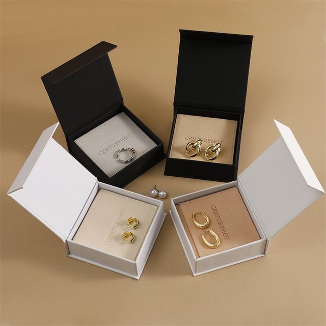 Premium Waterproof Small Square Flip-Top Magnetic Pendant Jewelry Paper Packaging Box with Sponge Lining for Necklace Earring