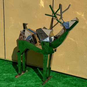 Escultura Geométrica de Ciervo en Acero Inoxidable, Adorno Animal Hecho a Mano para Montar en el Suelo Exterior - Product Image 3
