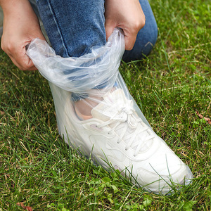 Couvre-chaussures de pluie jetables, 2 pièces, imperméables et antidérapantes pour adultes et enfants, couvre-pieds épais et résistants à la pluie - Product Image 3