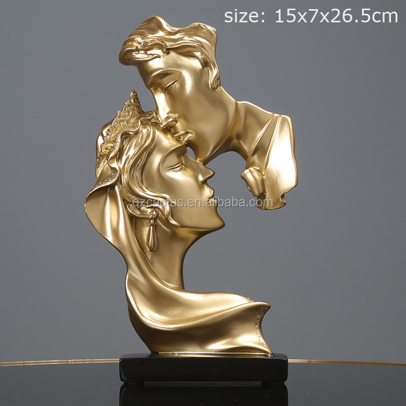 Dalla figurina dell'amante del bacio