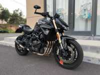 QJMOTOR 600RR 600cc Moto sportive naked à quatre cylindres en ligne refroidie par liquide ABS TCS