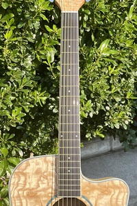 Bán Buôn Giá Rẻ Giá Aiersi Thương Hiệu Cutaway <span class=keywords><strong>41</strong></span> <span class=keywords><strong>Inch</strong></span> Nhiều Lớp Alder Top Cutaway Acoustic <span class=keywords><strong>Guitar</strong></span> Biểu Tượng Tùy Chỉnh Nhạc Cụ Dân Gian - Product Image 6