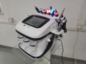 Machine d'hydradermabrasion 8 en 1 très bien cotée, jet d'oxygène, peeling, extracteur de points noirs pour salon, soin de la peau à domicile - Product Image 6