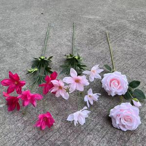 Fleurs artificielles en soie rouge <span class=keywords><strong>rose</strong></span> neuves d'usine pour la décoration de la maison et des mariages - Product Image 5