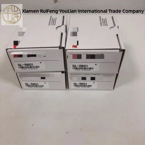 1pc New Gl-rb01 Glrb01 Adjusting Brackets Safety <b>Light</b> Free Shipping New Original Ready Stock Industrial Automation Pac - Product Image 1