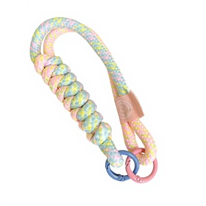 Correa de muñeca antipérdida de poliéster con cuentas de estrellas de colores, tipo bandolera, para teléfono, llavero, bolso, cuerda tejida y colgante corto - Product Image 4